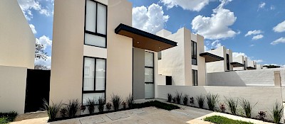 Casa en Bosques de Cholul, mod. Davalia