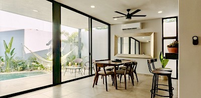 Residencia en Rosamora, Conkal