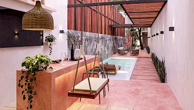 Casa Hunab Ku, Centro