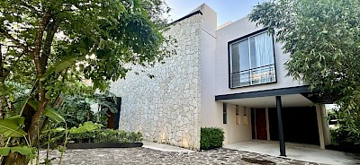 Residencia en Nuukan Cholul, mod. Jaguar