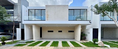 Residencia en Soluna, mod. Izar 4