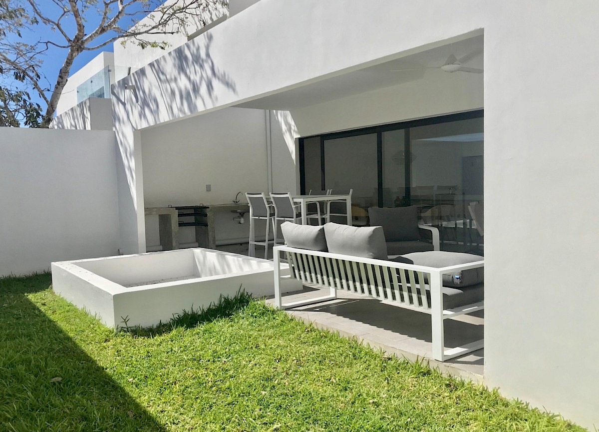Casa en Oasis Cholul, mod. 225