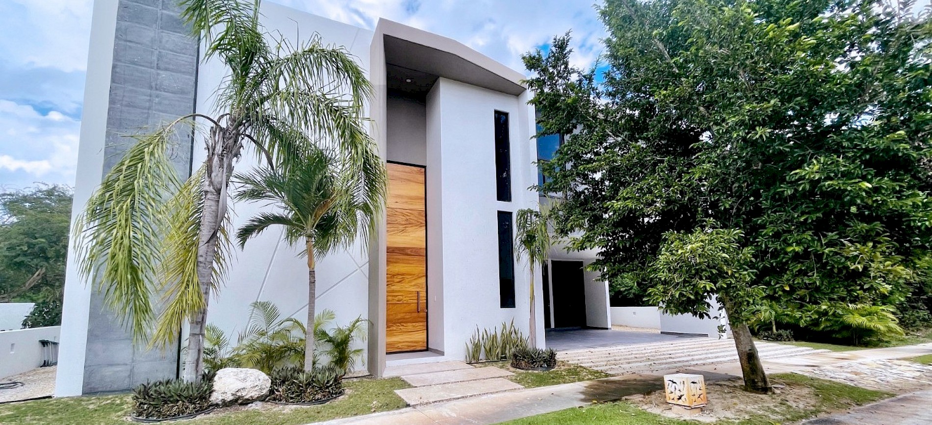 Residencia en Yucatán Country Club, mod. Tho 2